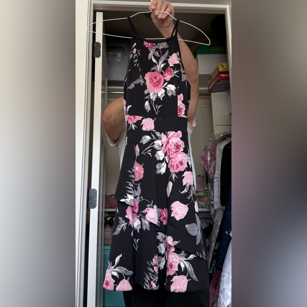 black & pink flower short dress